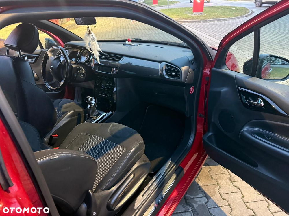 Citroën DS3 HDi 110 FAP SportChic - 11