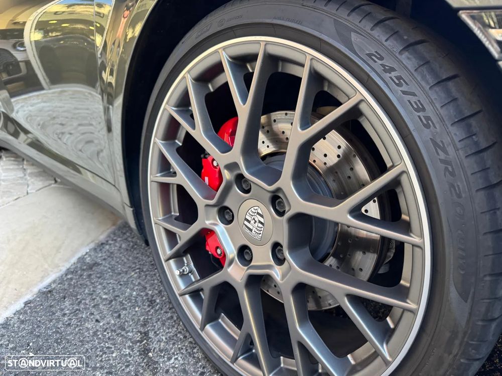 Porsche 911 (992) Carrera 4S PDK - 19