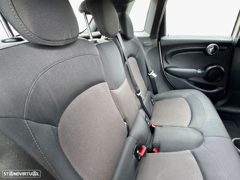MINI 5 Portas One - 12
