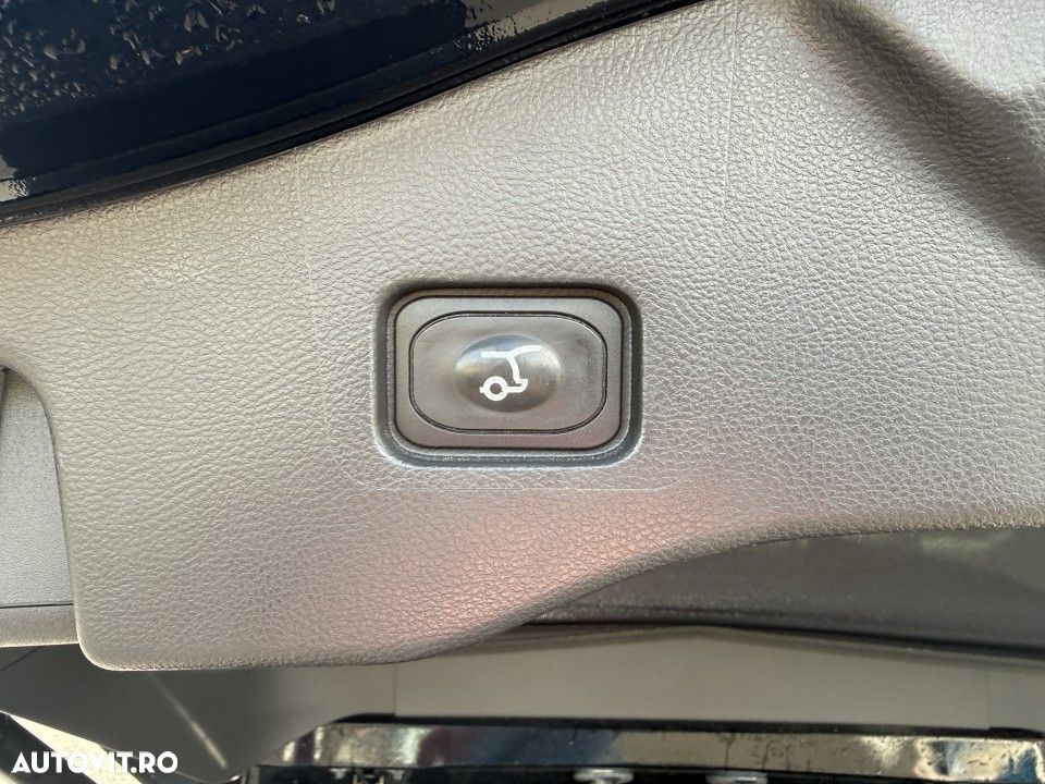 Ford Mondeo - 30