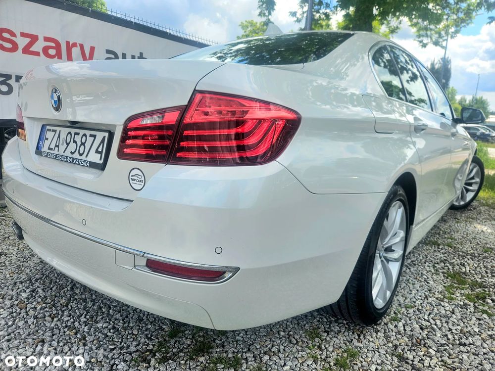 BMW Seria 5 520d Luxury Line - 10
