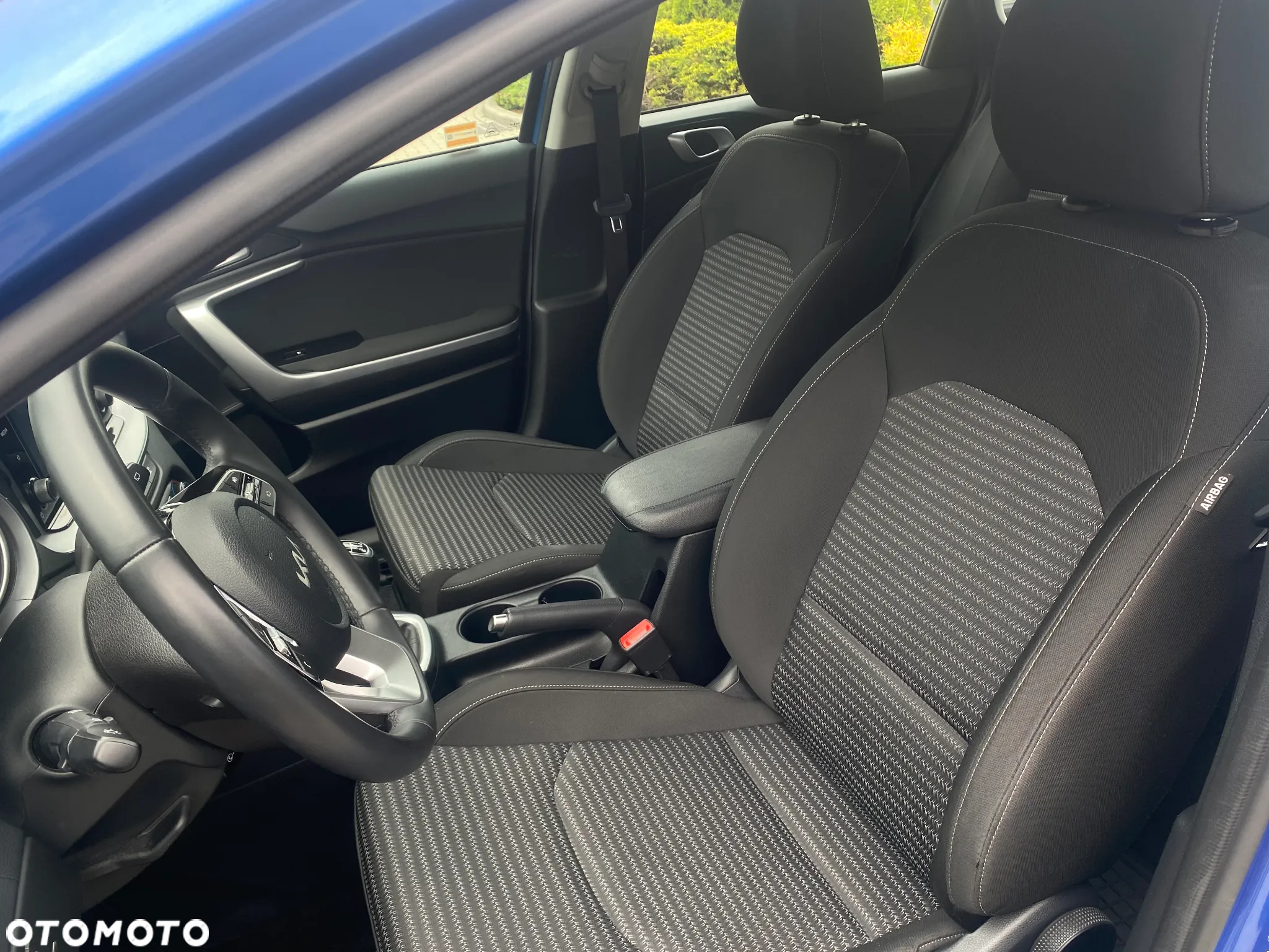 Kia Ceed 1.5 T-GDI M - 13