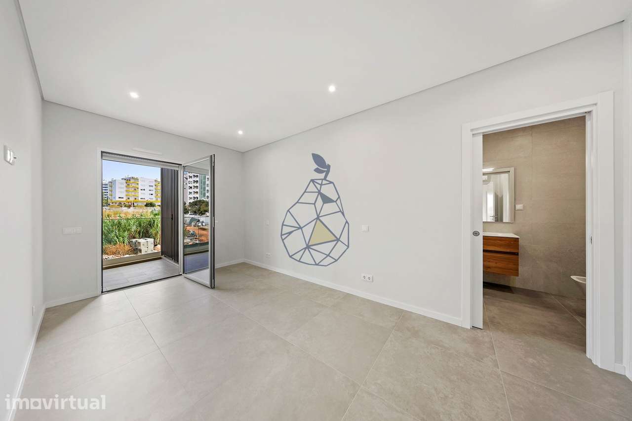 Elegante e Moderno Apartamento Novo , com Piscina Junto a Praia da Roc - Grande imagem: 5/53