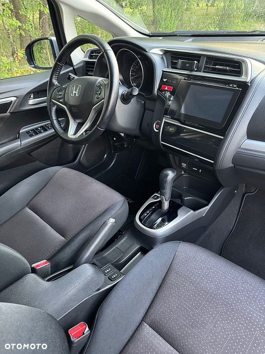 Honda Jazz 1.3 i-VTEC CVT Elegance - 24