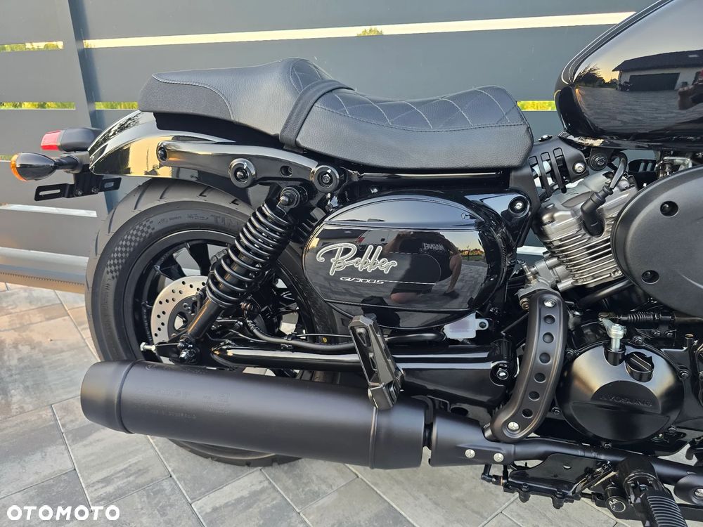 Hyosung GV - 12