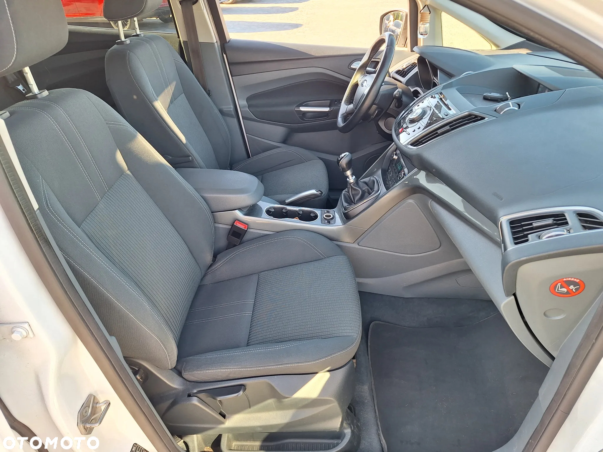 Ford C-MAX 1.6 TDCi Titanium - 12