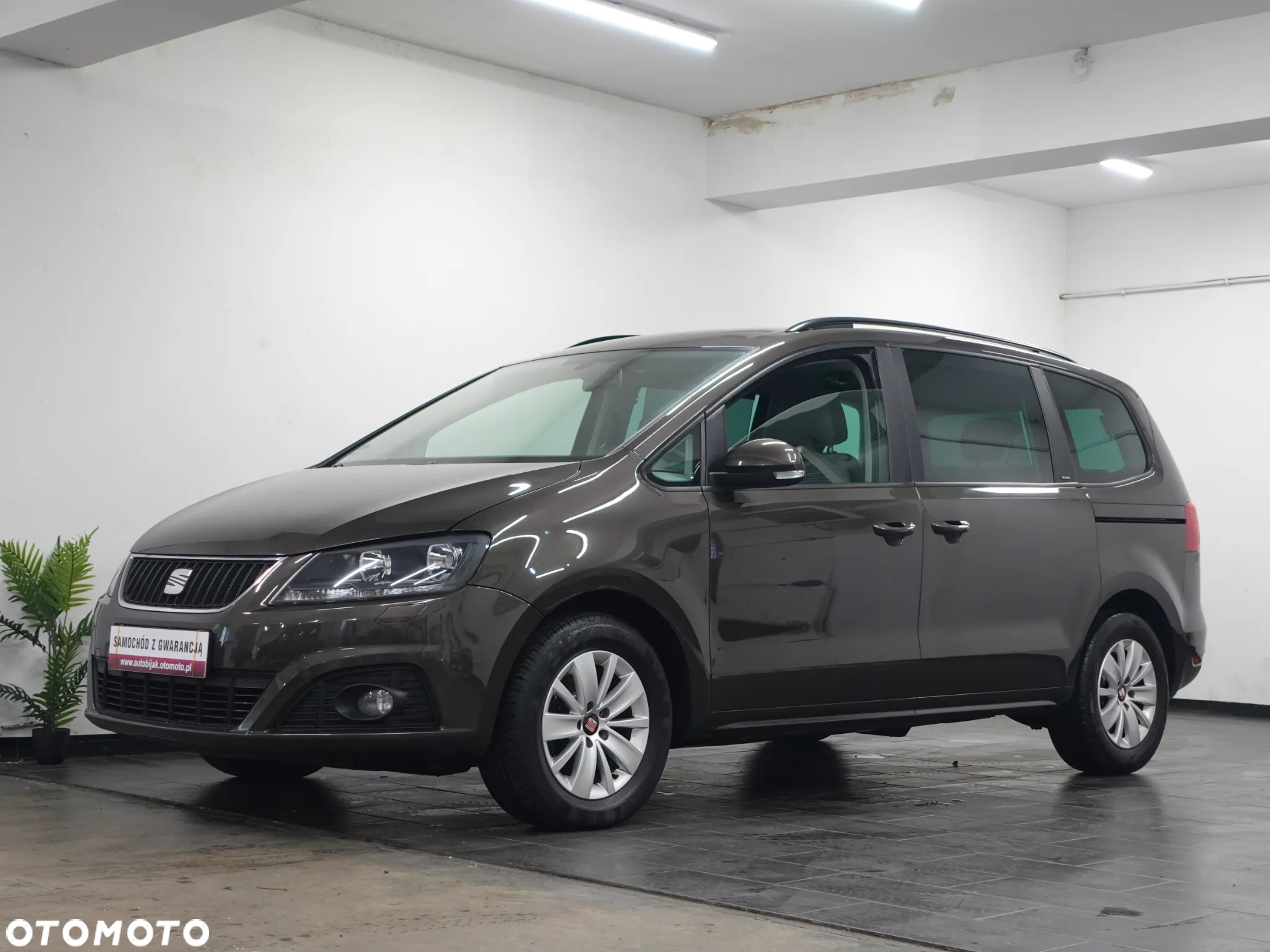 Seat Alhambra 2.0 TDI Ecomotive 4Kids - 4