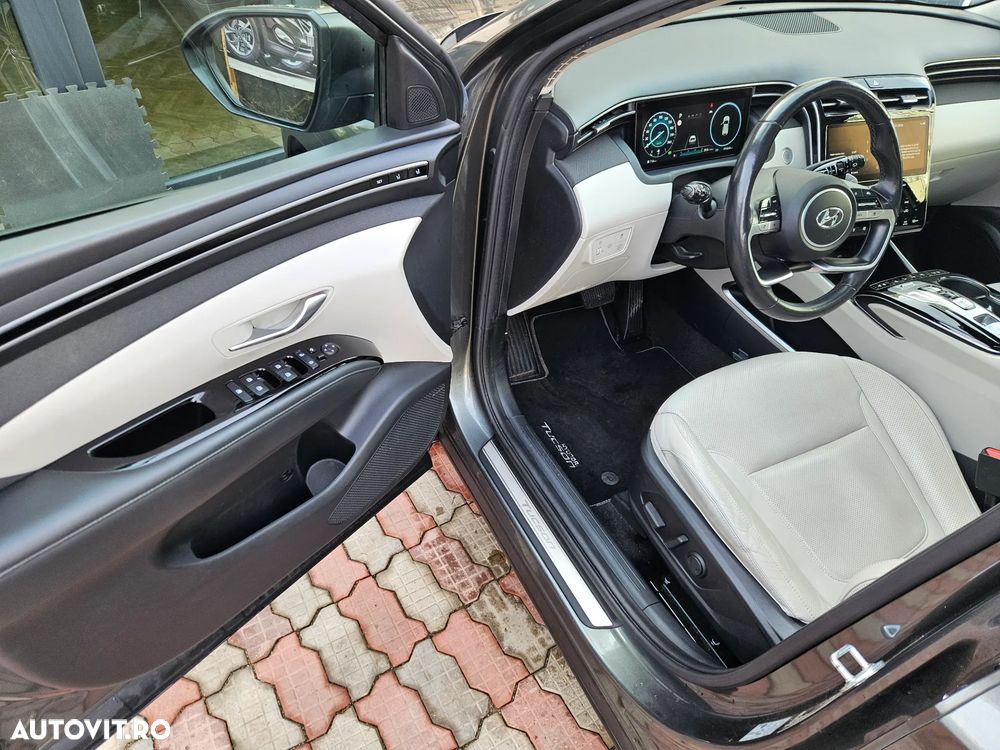 Hyundai Tucson - 12