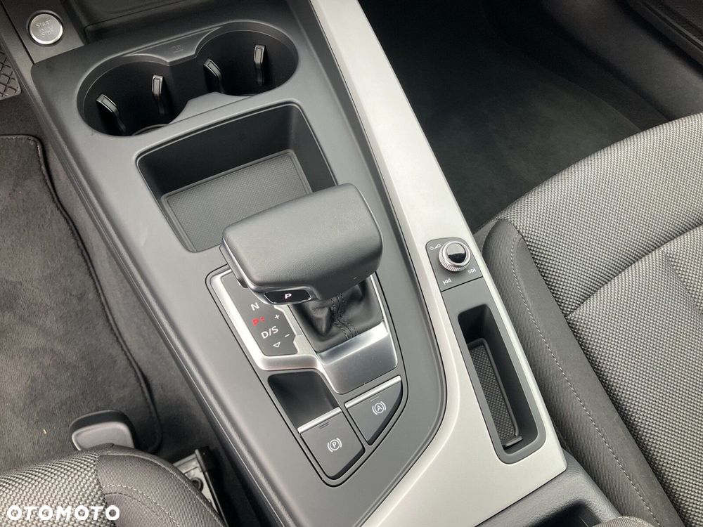 Audi A4 Avant - 17