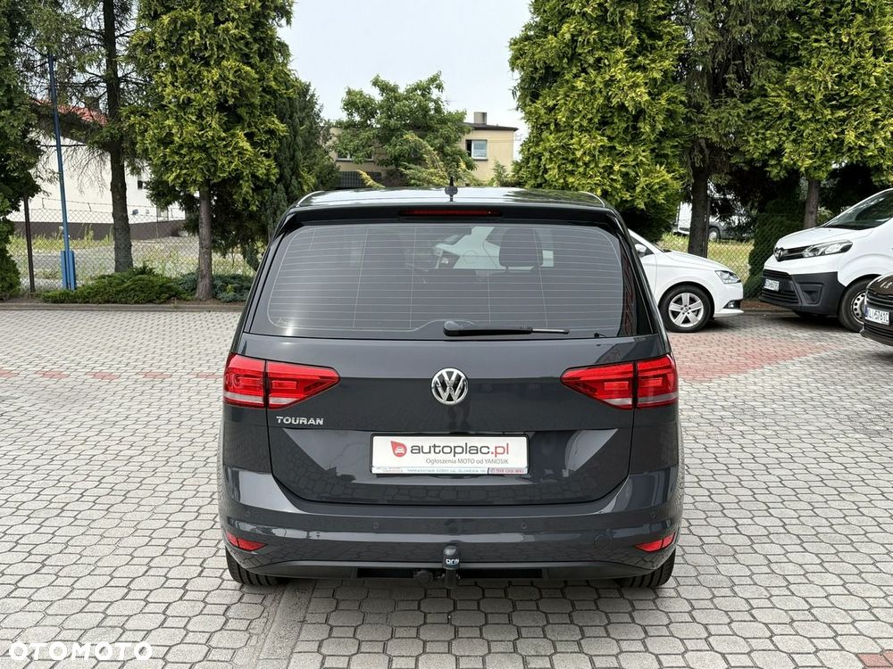 Volkswagen Touran - 7