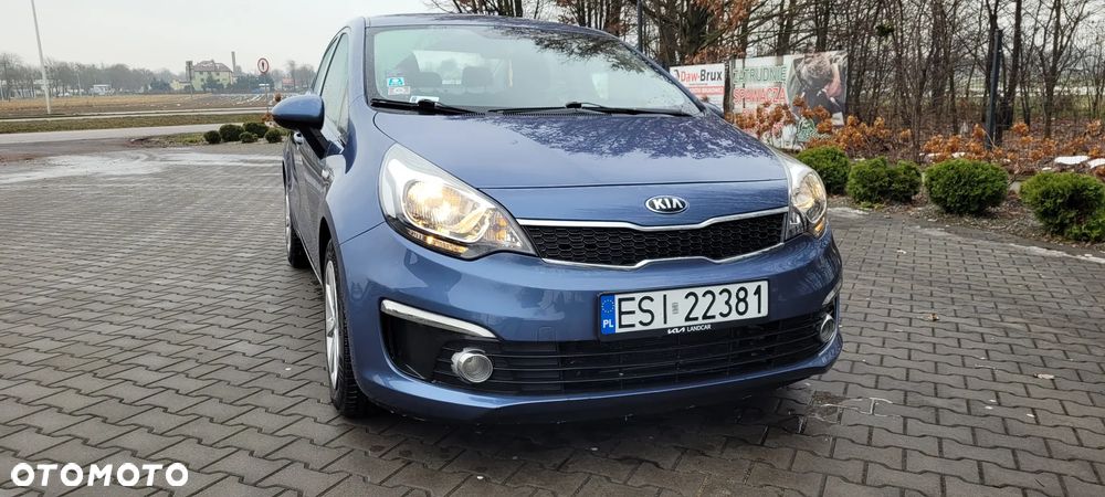 Kia Rio - 1