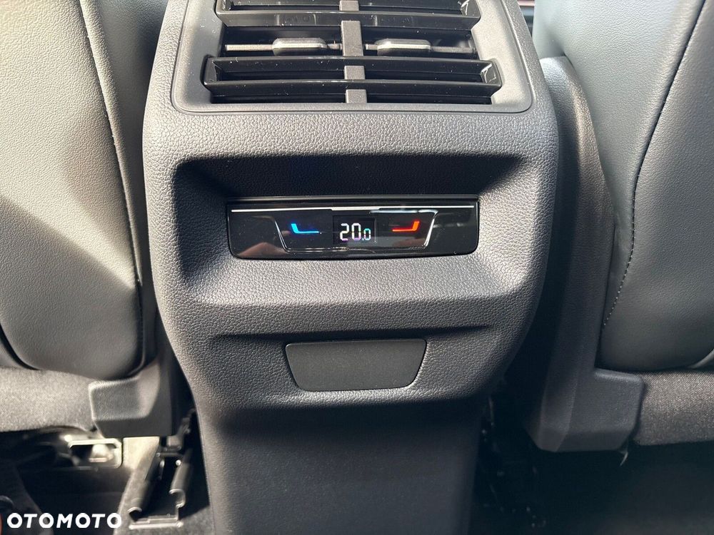Volkswagen Tiguan - 17