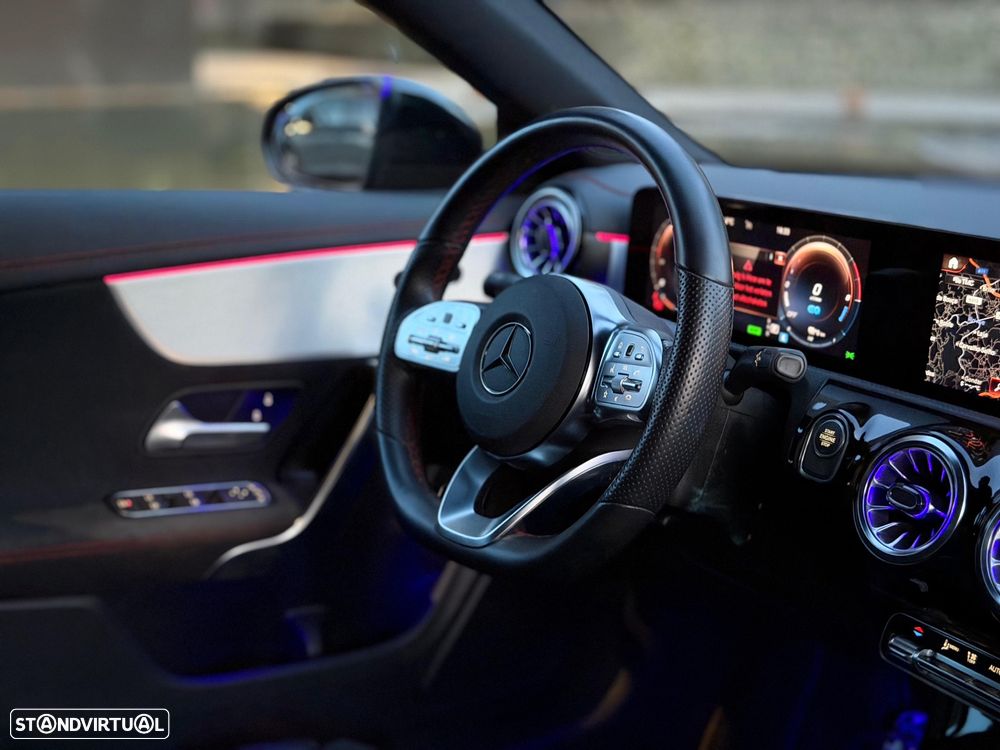 Mercedes-Benz CLA 250 e 8G-DCT AMG Line - 11
