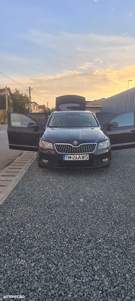 Skoda Superb 2.0 TDI Active - 1