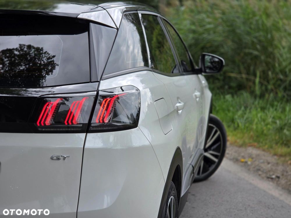 Peugeot 3008 1.5 BlueHDi GT Pack S&S EAT8 - 17