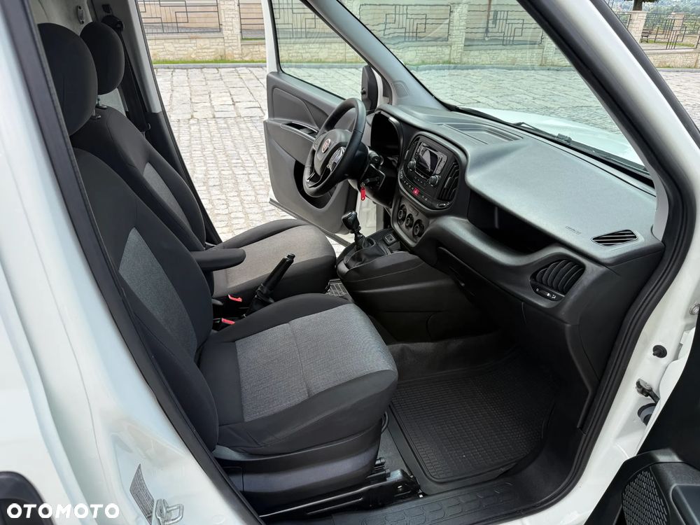 Fiat Doblo Furgon 1035 Kg Ładowność - 15