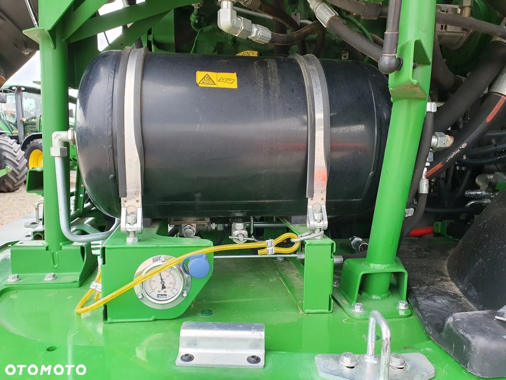 John Deere 8600 4x4 - 22