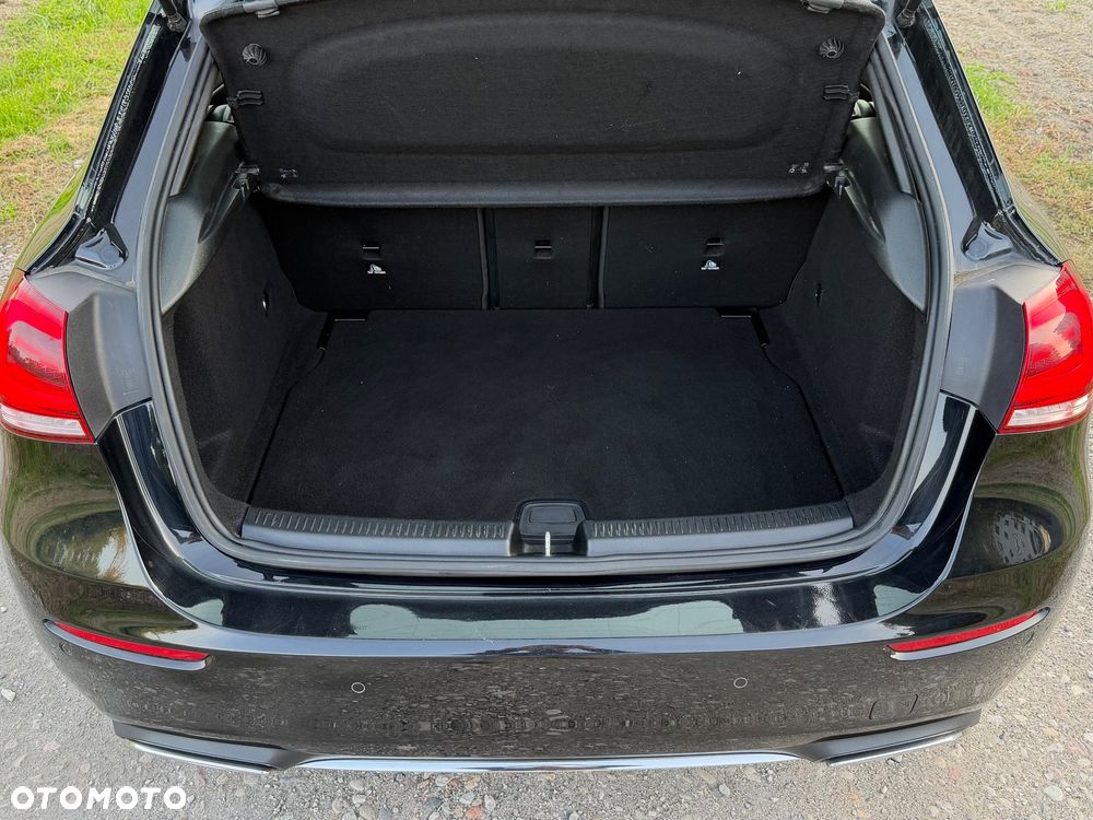 Mercedes-Benz Klasa A 180 d Style 8G-DCT - 14