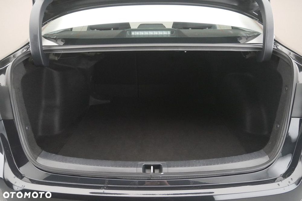 Toyota Corolla 1.8 Hybrid Active - 16