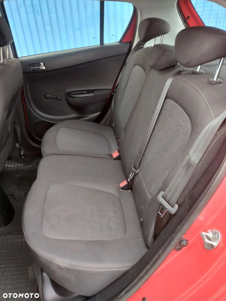 Hyundai i20 1.2 Classic + - 21