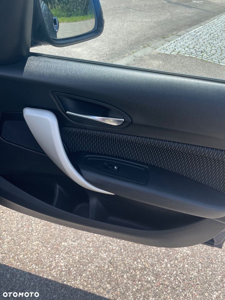 BMW Seria 1 118d Sport Line - 29