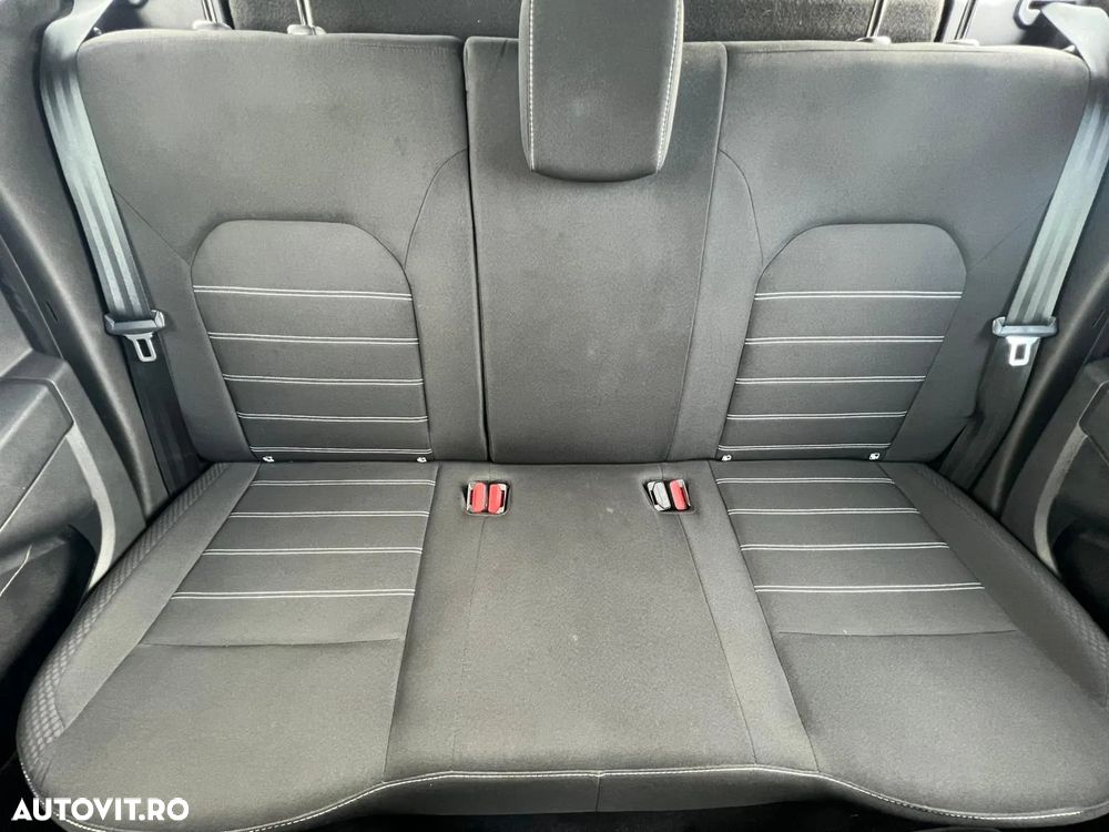 Dacia Duster 1.5 Blue dCi 4WD Comfort - 10