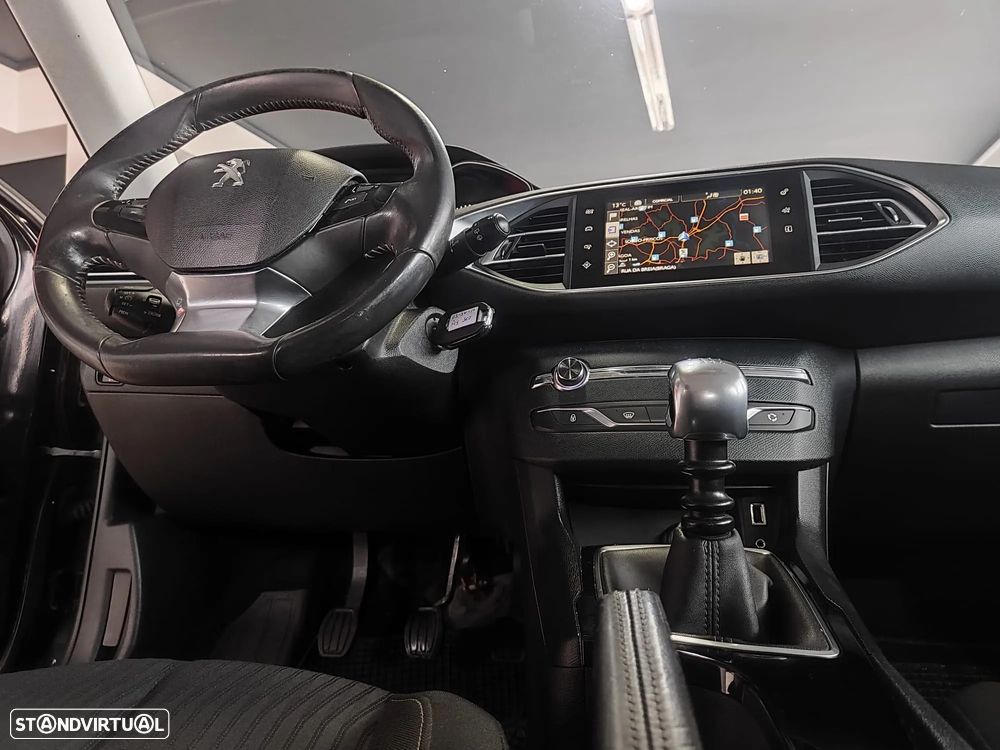 Peugeot 308 1.6 e-HDi Active CVM6 - 21