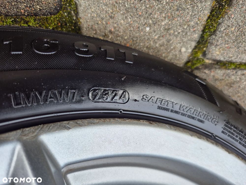 Mercedes-Benz Klasa C 180 BlueEFFICIENCY 7G-TRONIC Avantgarde - 20