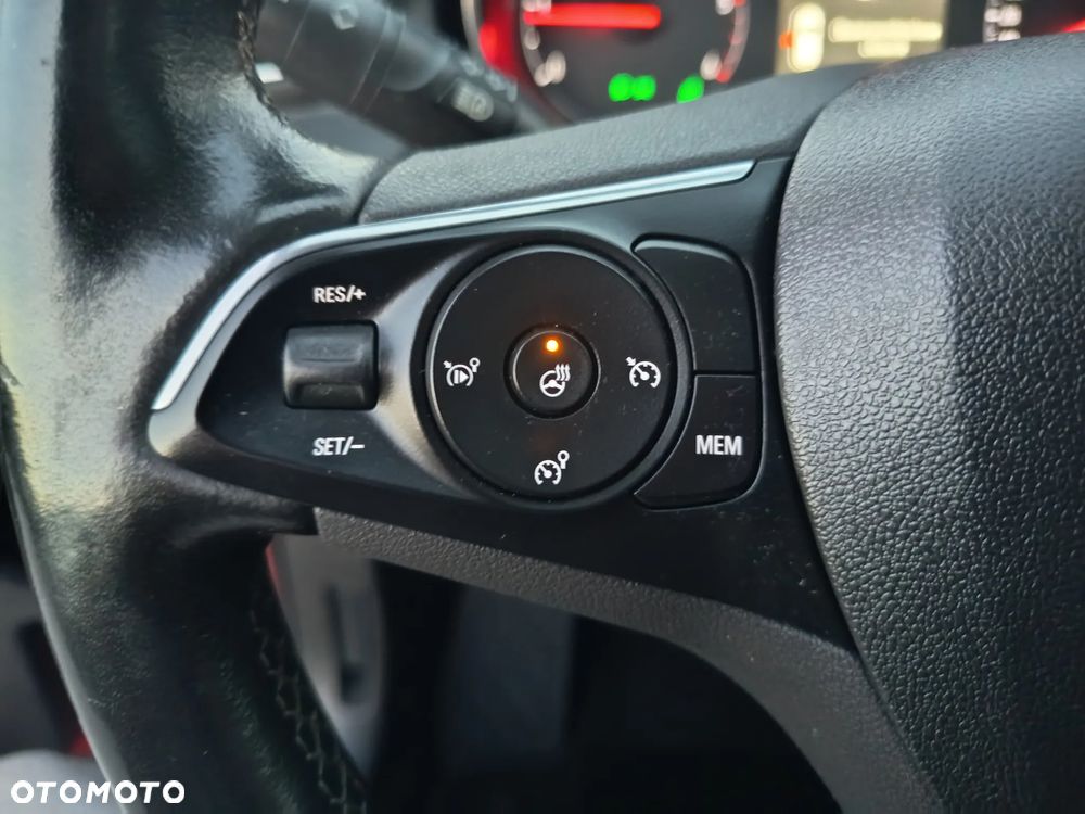 Opel Grandland X 1.6 D Start/Stop Business INNOVATION - 22