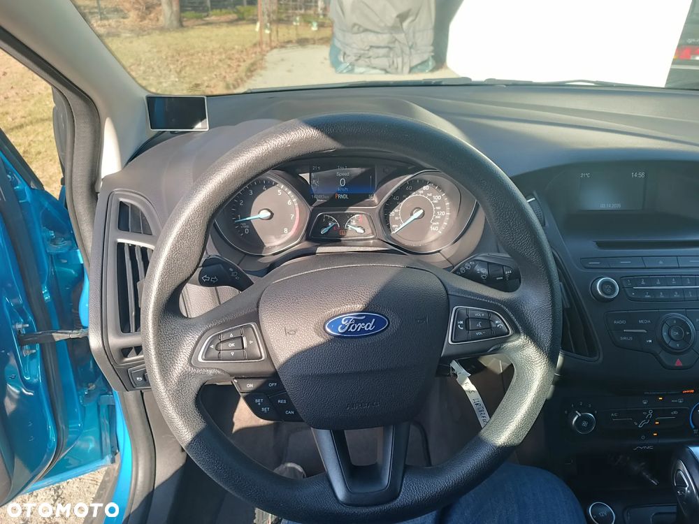 Ford Focus - 10