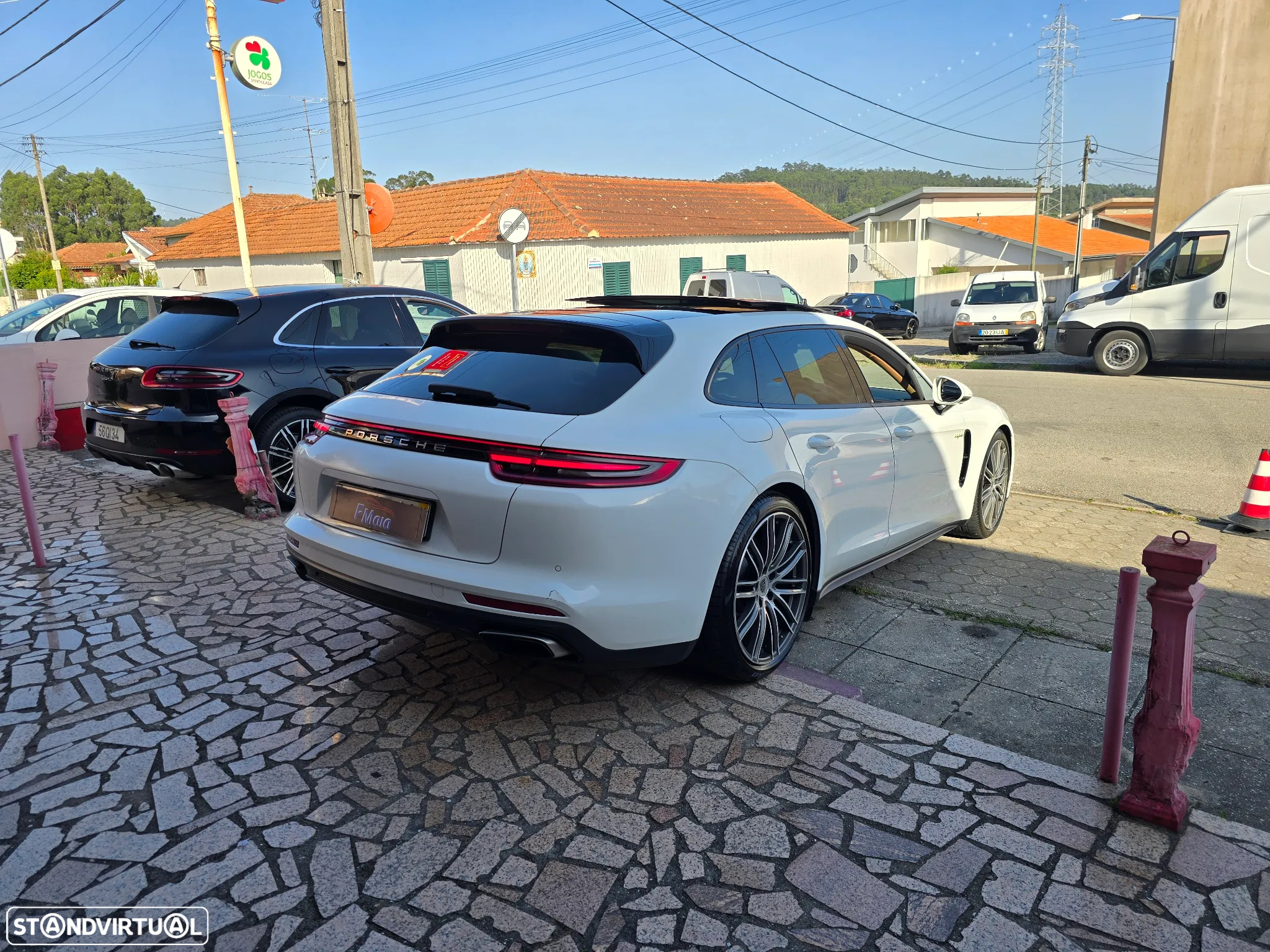 Porsche Panamera Sport Turismo 4 E-Hybrid - 15
