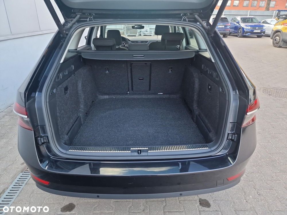 Skoda Superb 2.0 TSI Ambition DSG - 18