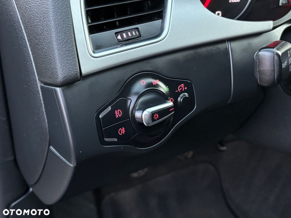 Audi A4 Avant 2.0 TDI Limited Edition - 24