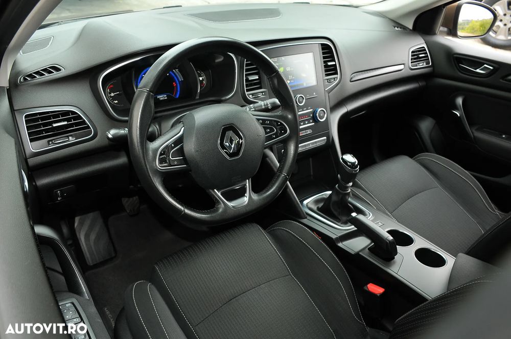 Renault Megane 1.5 dCi Expression - 15