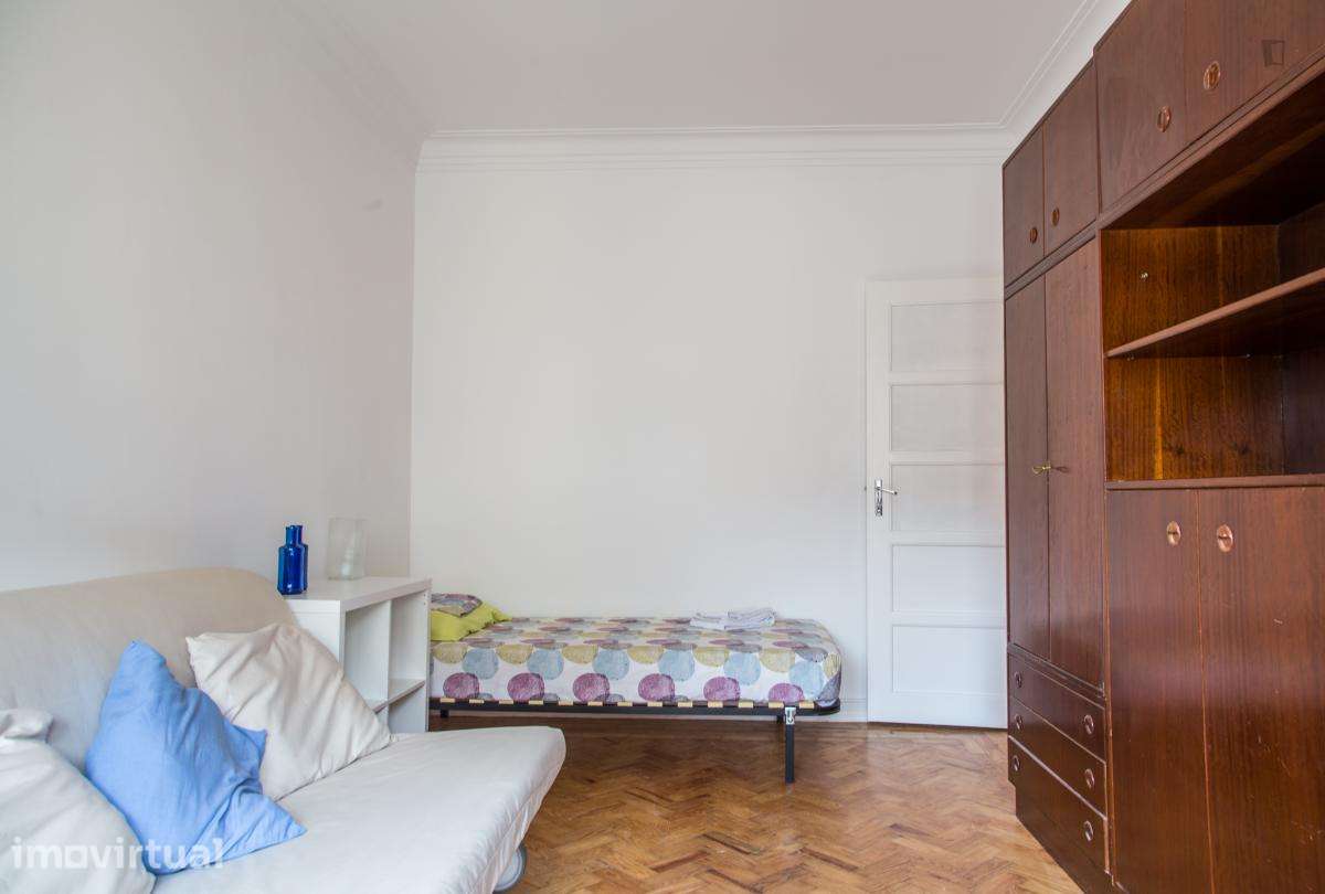 Quarto - localizado em Entrecampos Lisbon - Grande imagem: 3/9