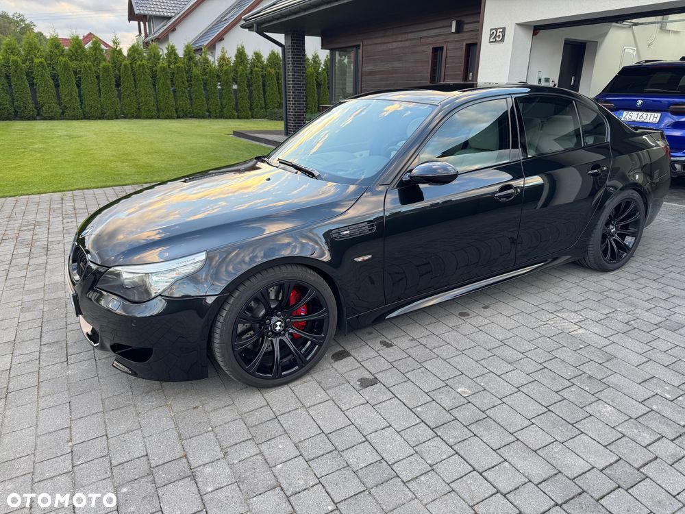 BMW M5 Standard - 11