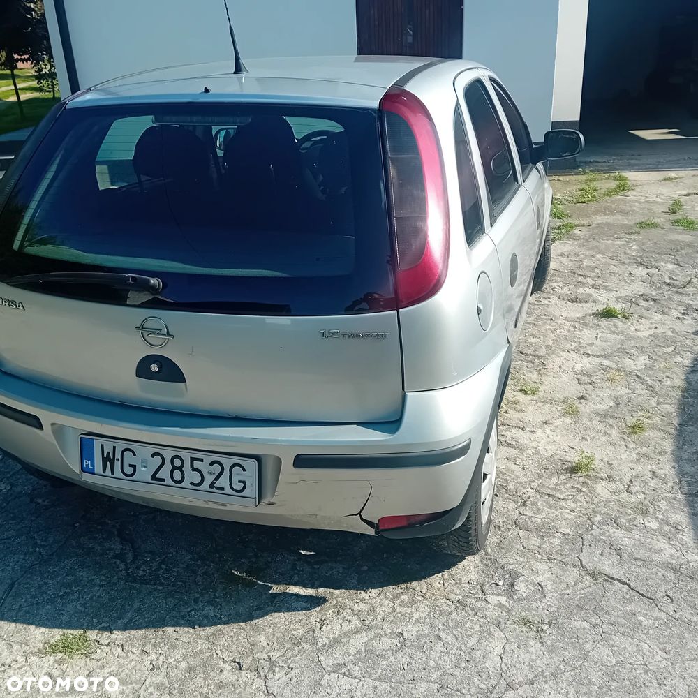Opel Corsa 1.2 16V - 5