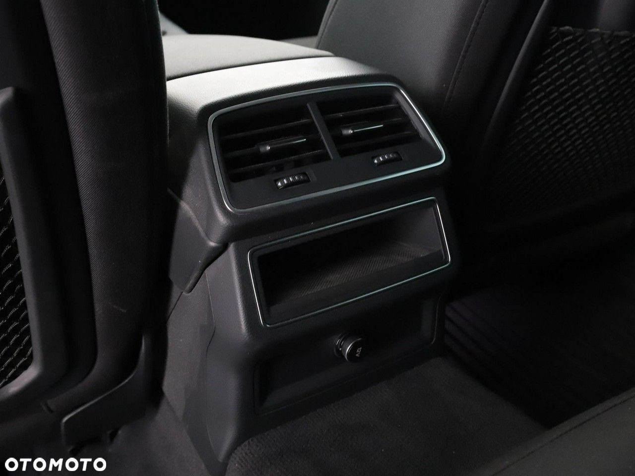 Audi A6 Avant 40 TDI S tronic sport - 37