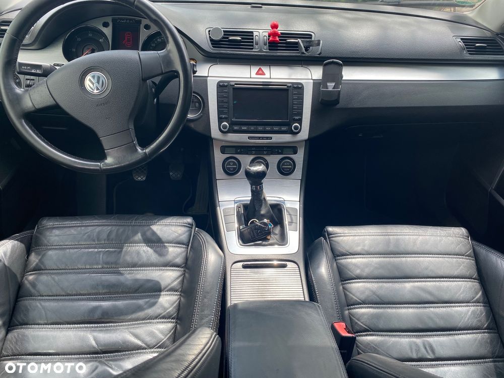 Volkswagen Passat 2.0 TDI DPF Highline - 7