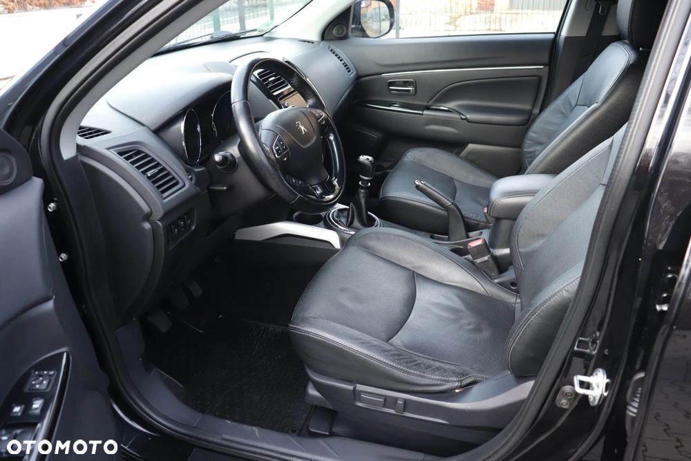 Peugeot 4008 - 18