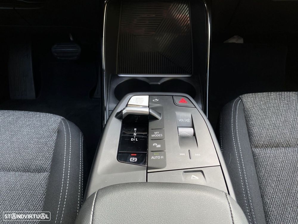BMW 225xe Active Tourer e xDrive - 14