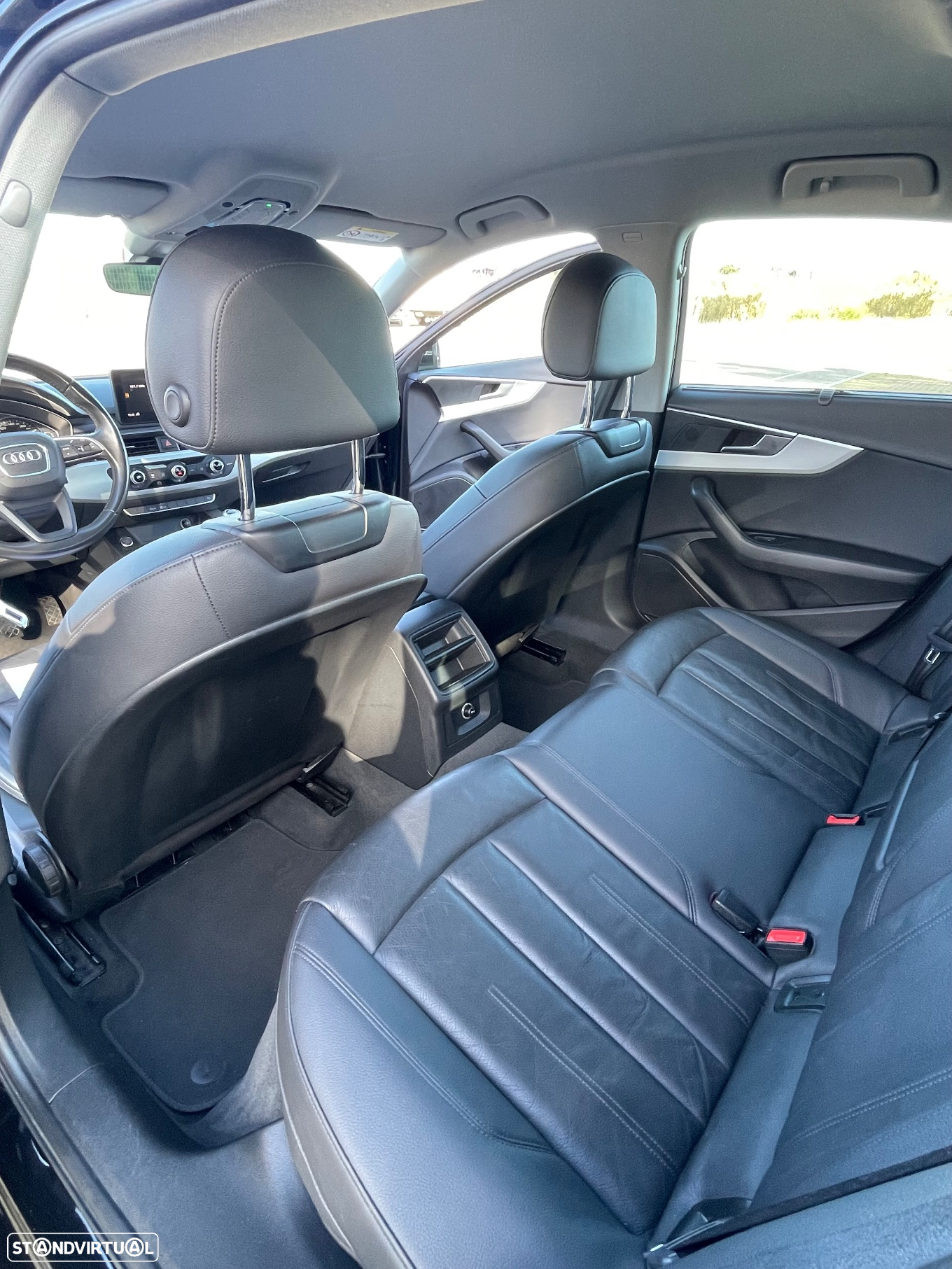 Audi A4 2.0 TDI S-line - 16