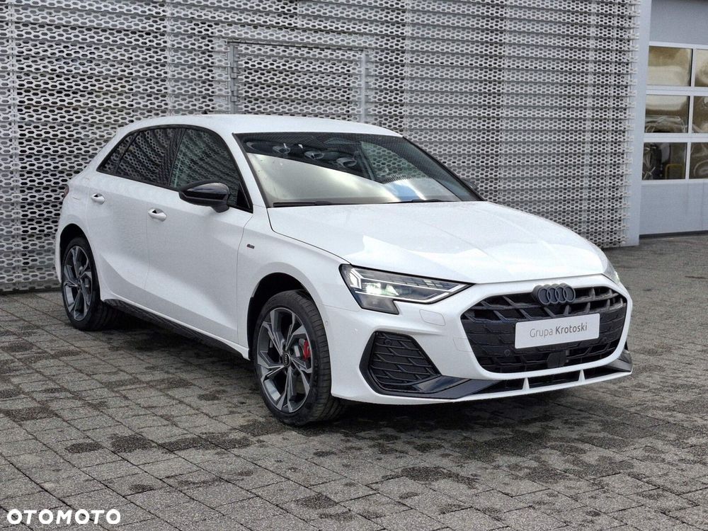 Audi A3 Sportback - 3