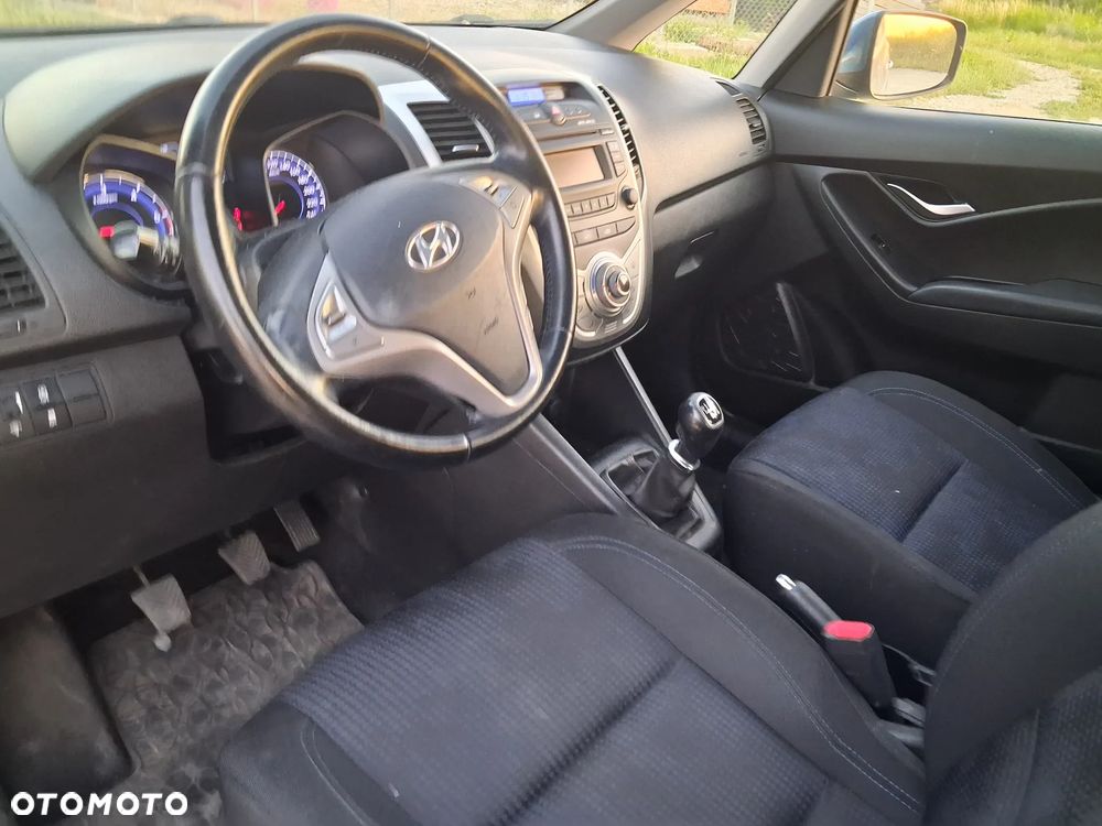 Hyundai ix20 - 19