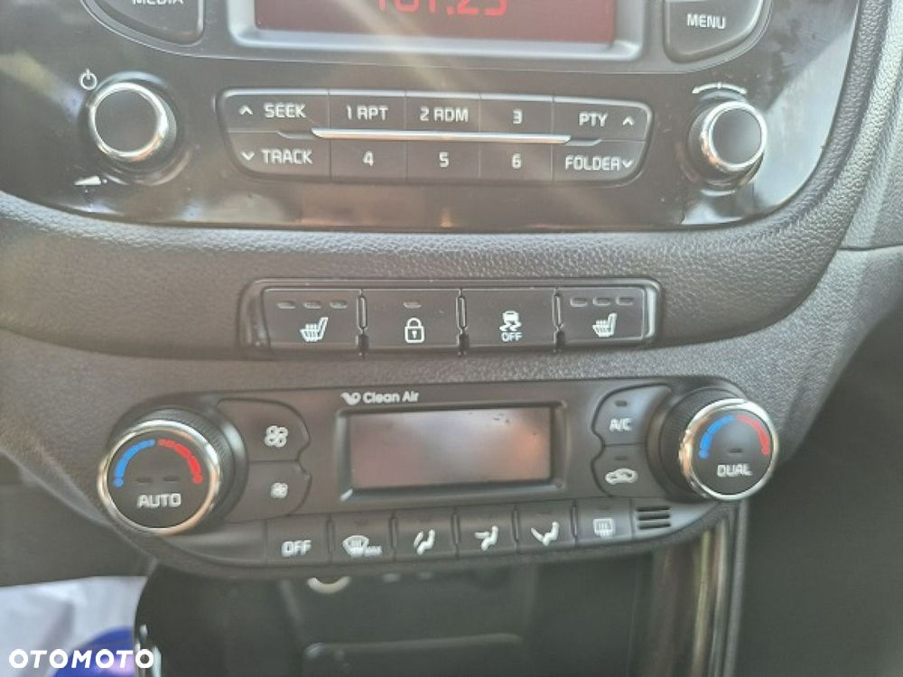 Kia Ceed - 37