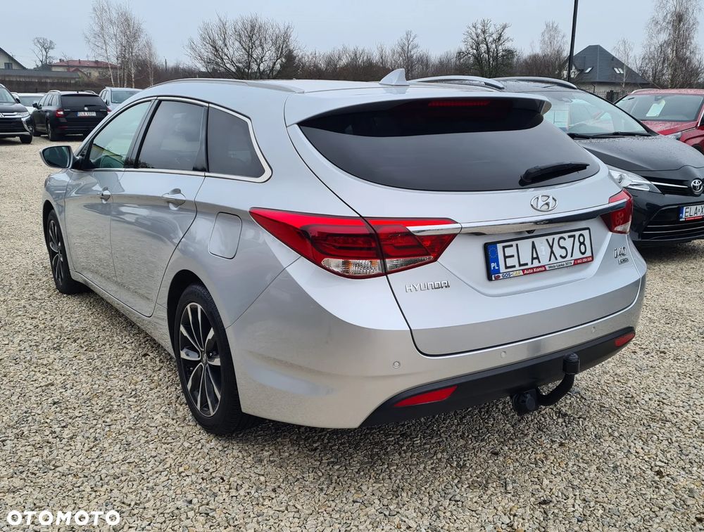 Hyundai i40 Kombi 1.7 CRDi DCT Premium - 8