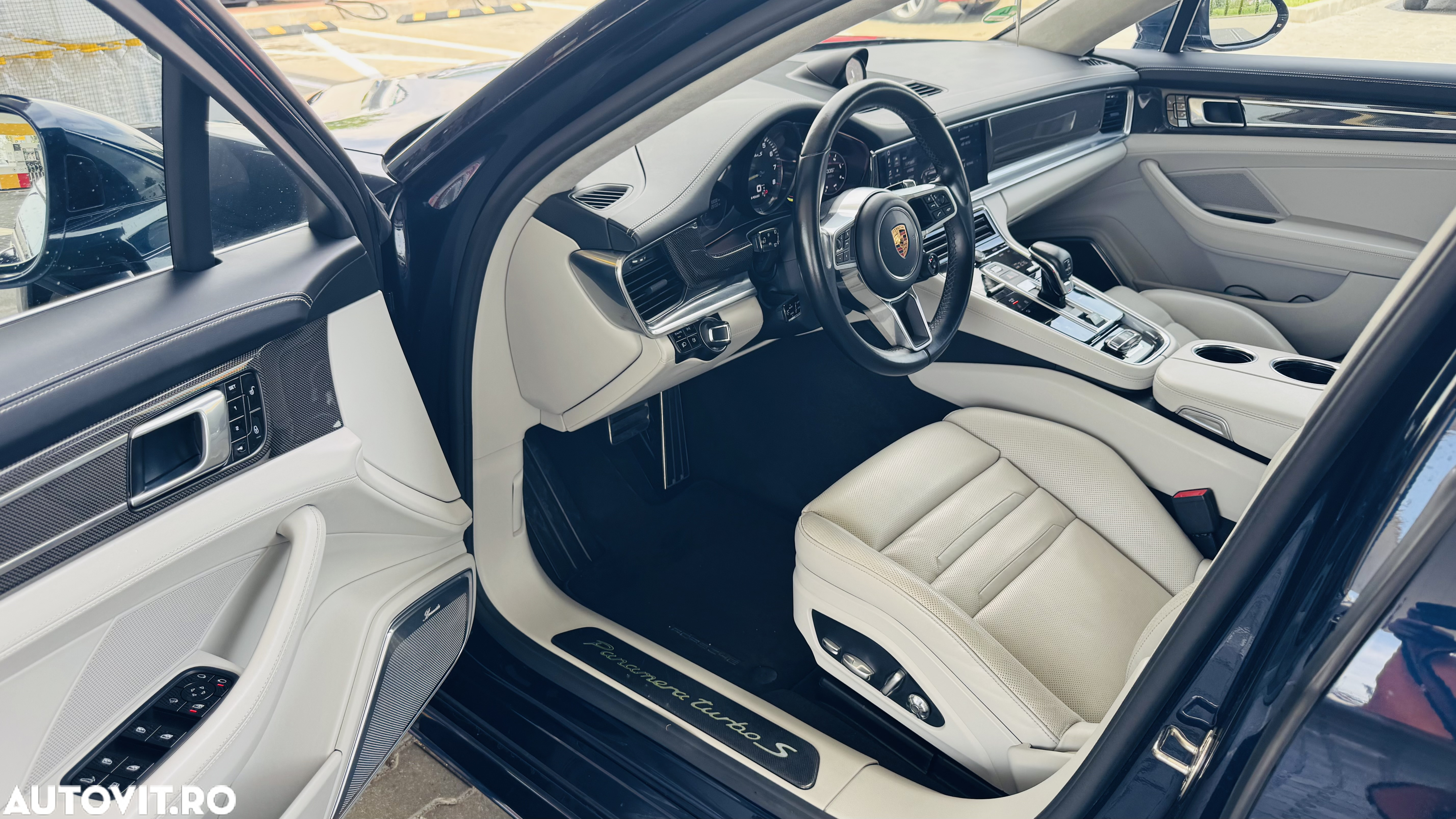 Porsche Panamera - 14
