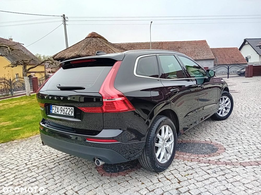 Volvo XC 60 D3 Momentum Pro - 10
