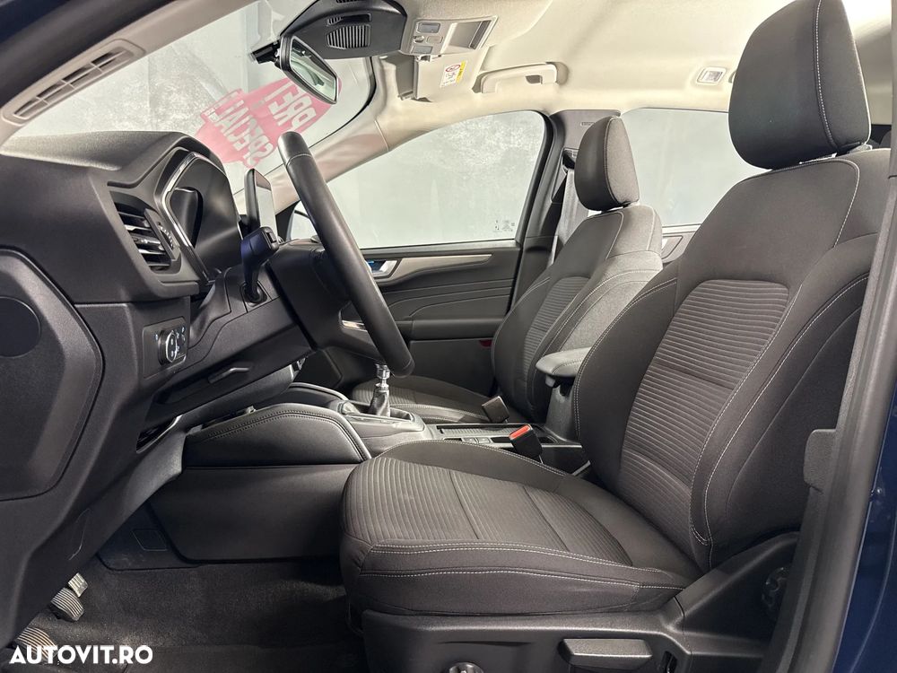 Ford Kuga 1.5 EcoBoost FWD Titanium - 11