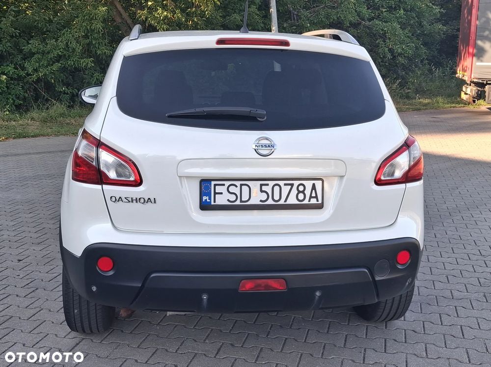 Nissan Qashqai 1.6 Tekna CVT - 9